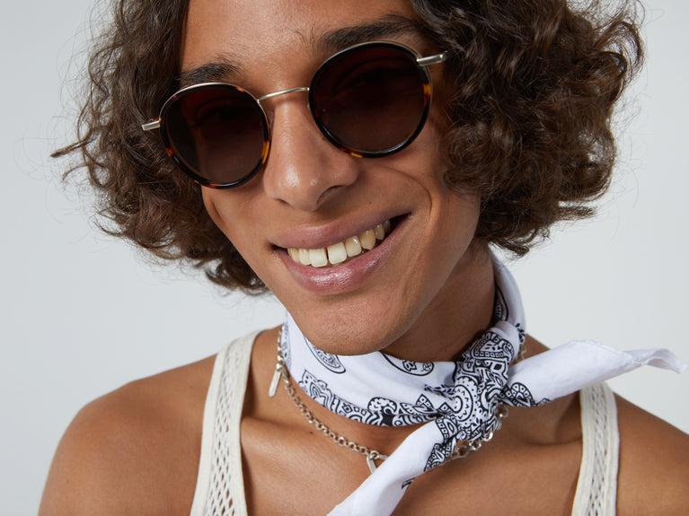 Komono Pete White Gold Tortoise Blond Wing