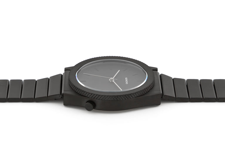 Komono Ray Solid Black