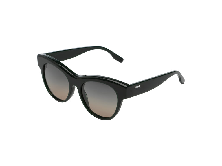 Komono Ursula Hunter