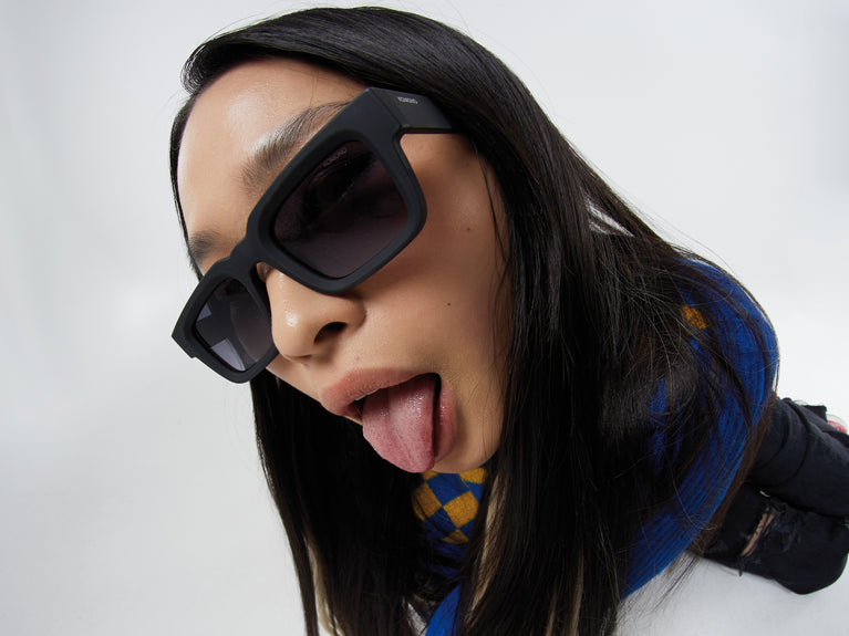 komono Victor Carbon