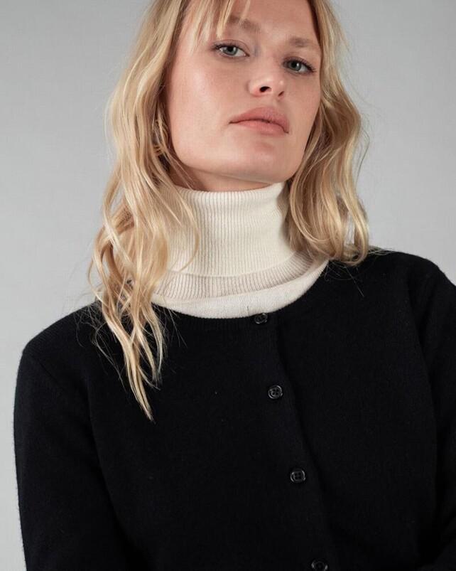 Kujten Cardigan Rebec Cardigan Col Rond Manches Longues Basic