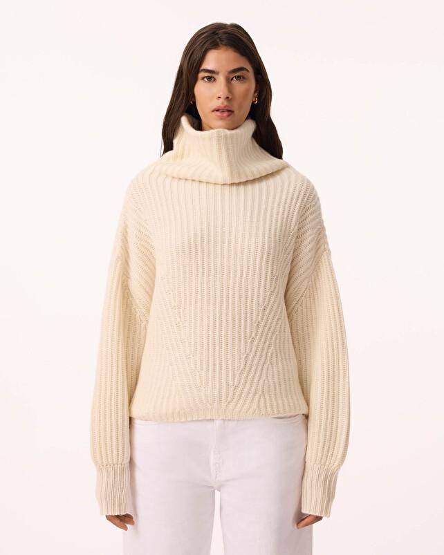 Kujten Pull Yumi Pull Cachemire Col Oversize 6 Fils