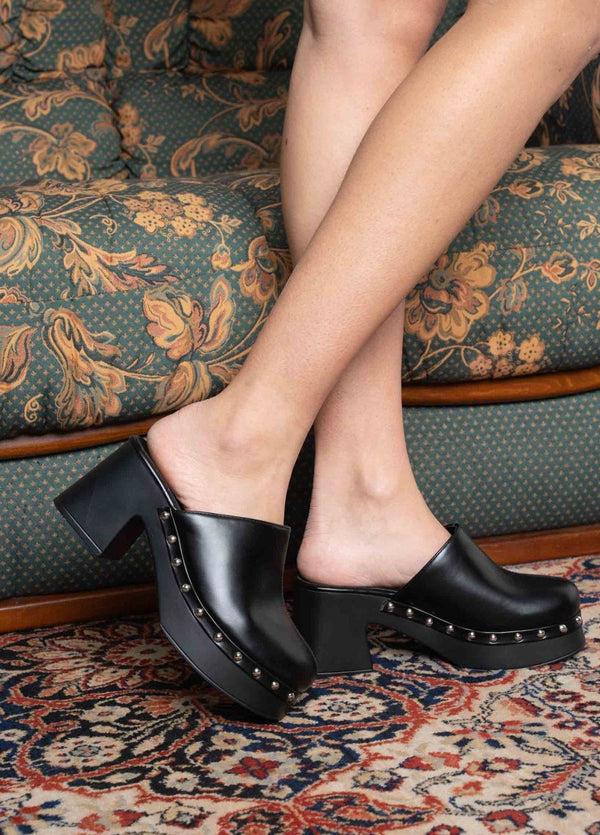 la bottine souriante Ursuline - Mules sabot à talon