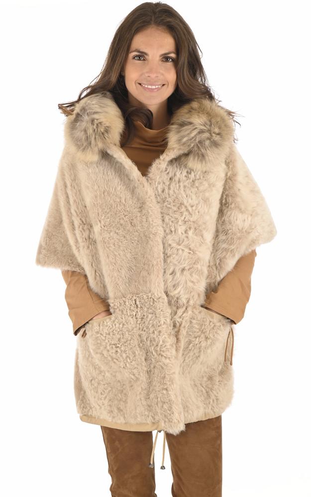 La Canadienne Cape Réversible Mérinos Et Fourrure Crème