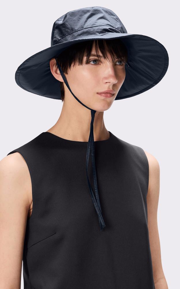 La Canadienne Chapeau De Pluie Boonie Hat Bleu Marine