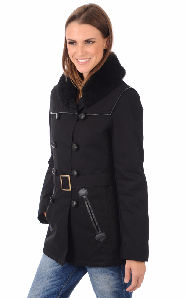 La Canadienne Authentique Canadienne Noire