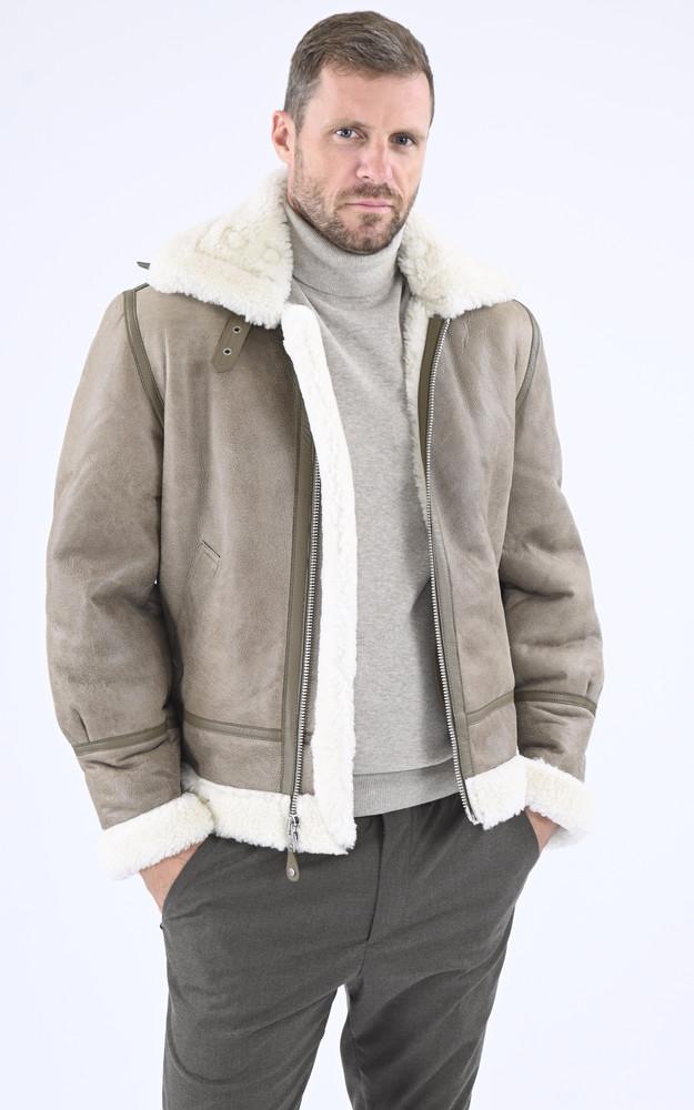 la canadienne Bombardier LC1259 Taupe