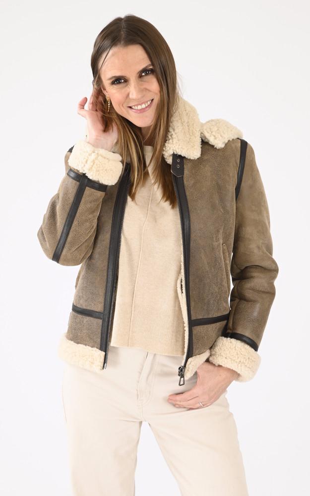 la canadienne Bombardier mouton Jacqueline marron