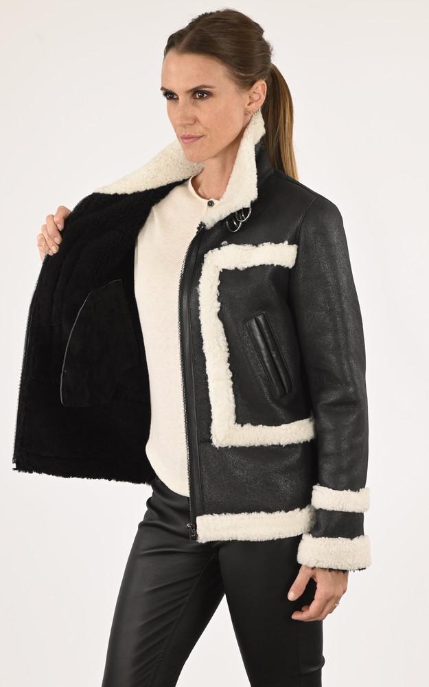 La Canadienne Bombardier Mouton Noir