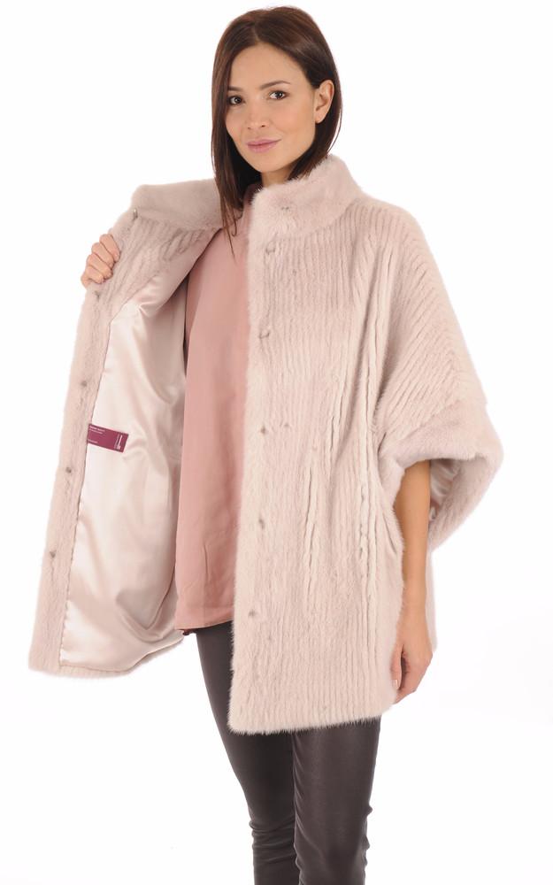 La Canadienne Cape Vison Nude Femme