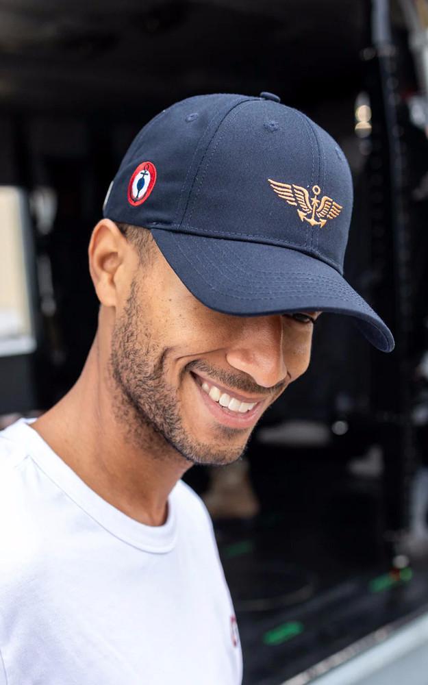 la canadienne Casquette en coton PIlatus bleu