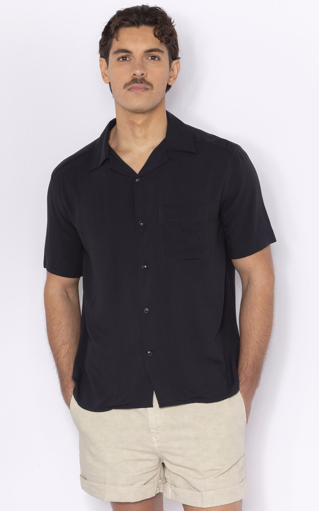 la canadienne Chemise manches courtes bleu marine