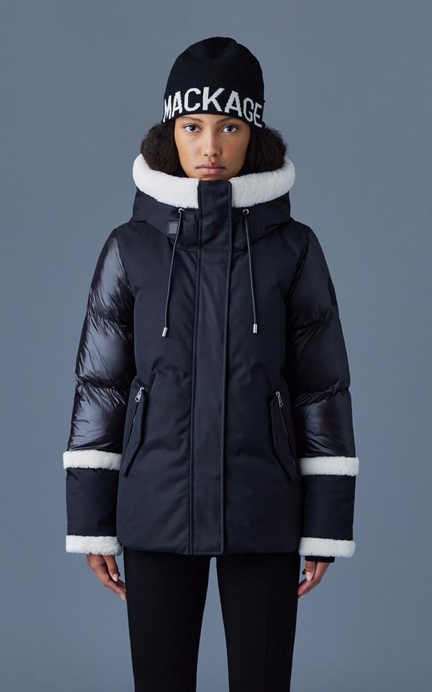 la canadienne Doudoune Cyrah Noire