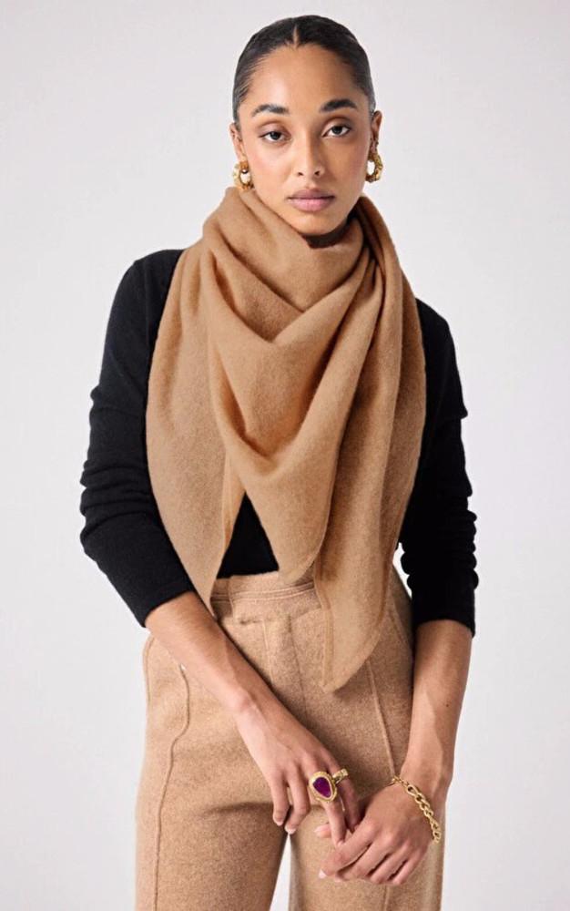 la canadienne Echarpe cachemire camel