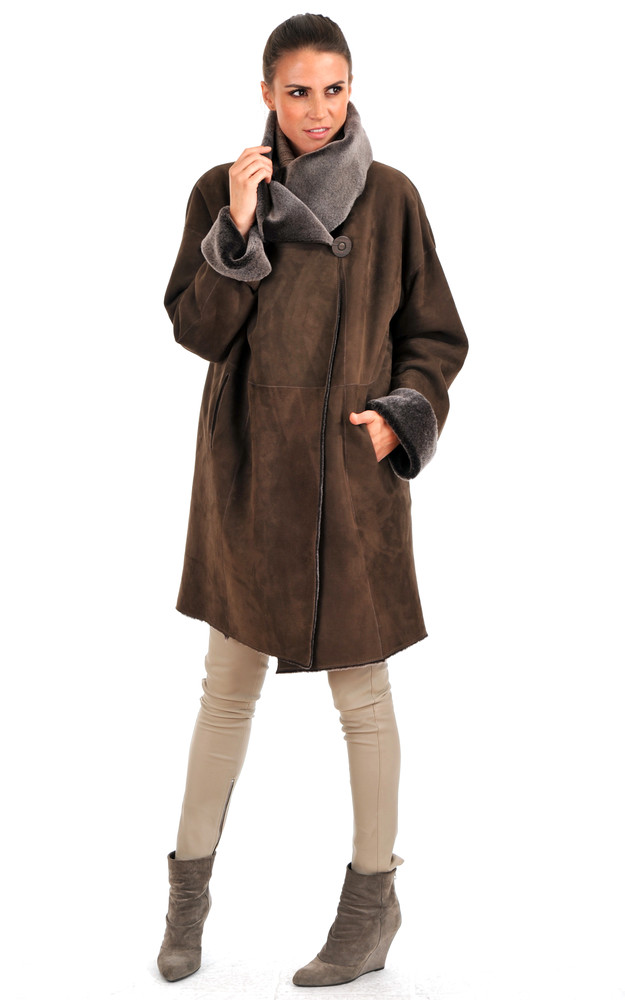 la canadienne Peau Lainée Longue Coupe Trapèze