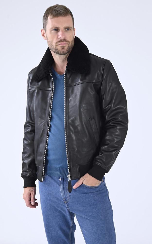 la canadienne Pilote vachette Lc Officier noir