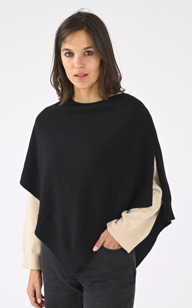 la canadienne Poncho cachemire noir