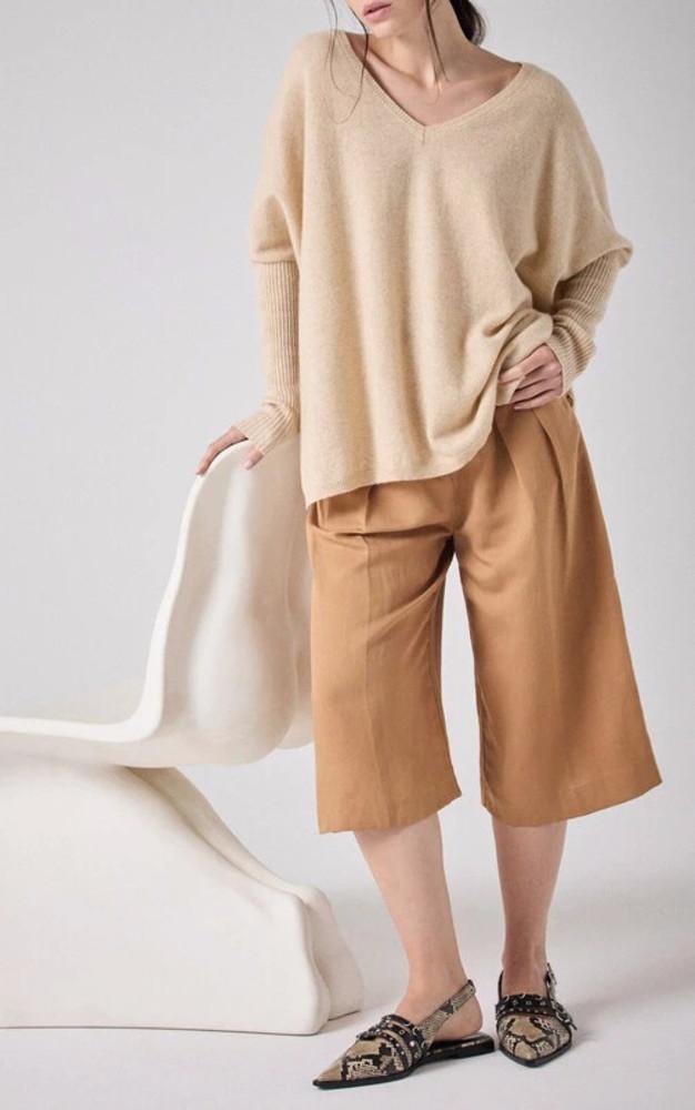 La Canadienne Pull Col V Cachemire Beige