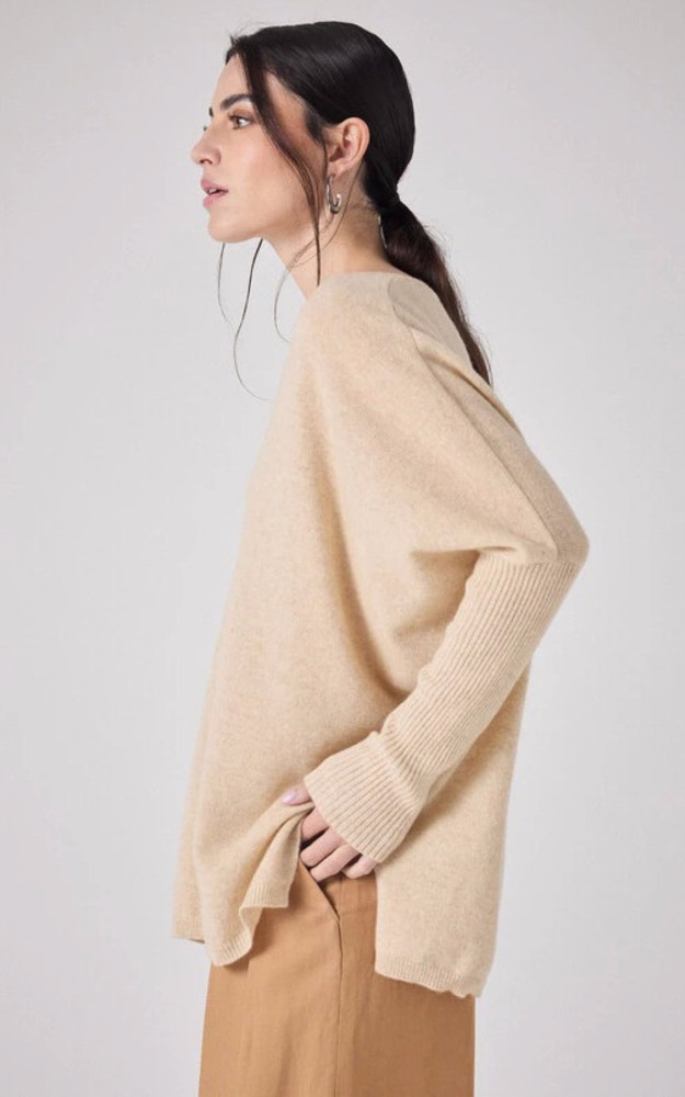 La Canadienne Pull Col V Cachemire Beige