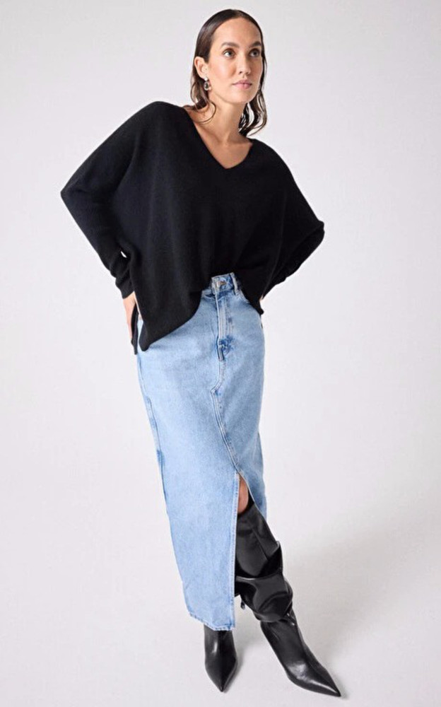 La Canadienne Pull Col V Cachemire Noir