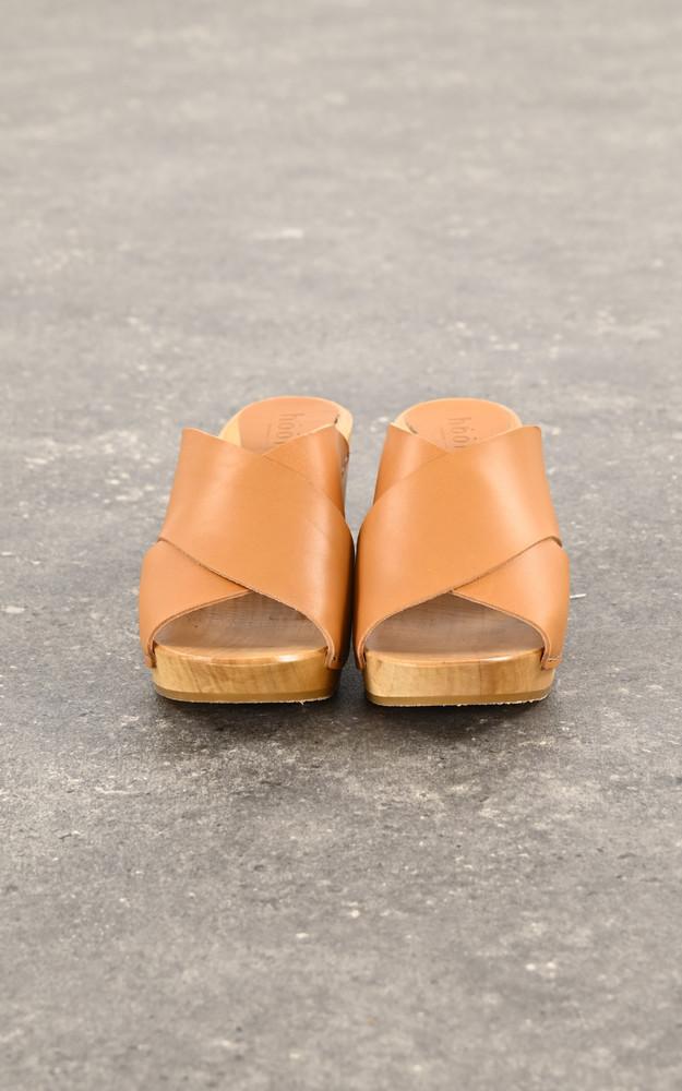 La Canadienne Sabots En Cuir Arline Cognac