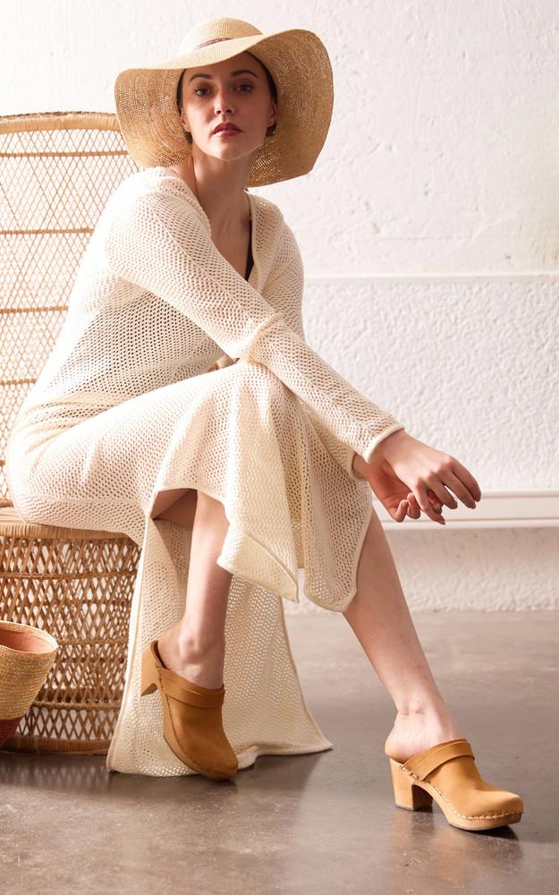 La Canadienne Sabots En Cuir Eglantine Marron