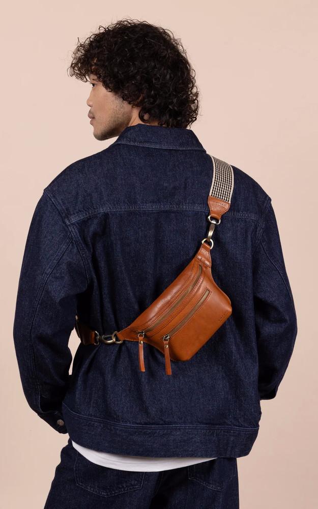 la canadienne Sac banane cuir cognac