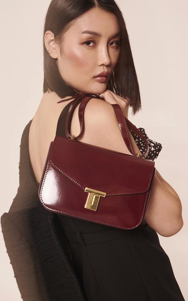 La Canadienne Sac En Cuir Bordeaux Brillant