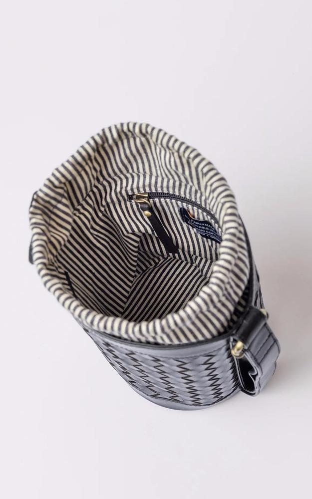 La Canadienne Sac Seau Cuir Tressé Noir