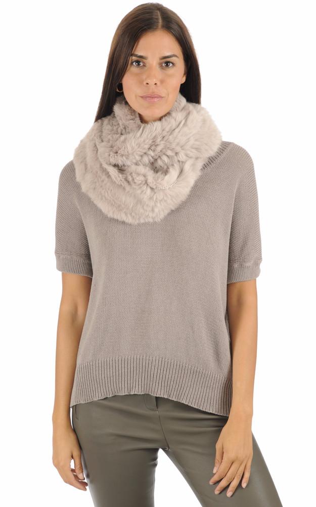 la canadienne Snood en lapin beige foncé