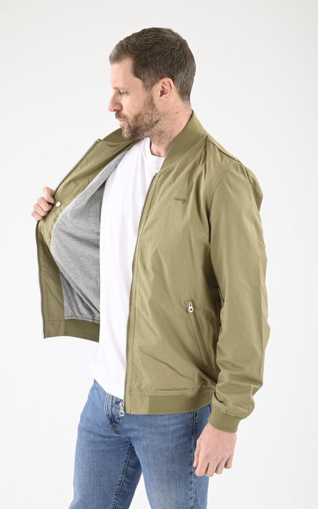 La Canadienne Teddy Macole Kaki