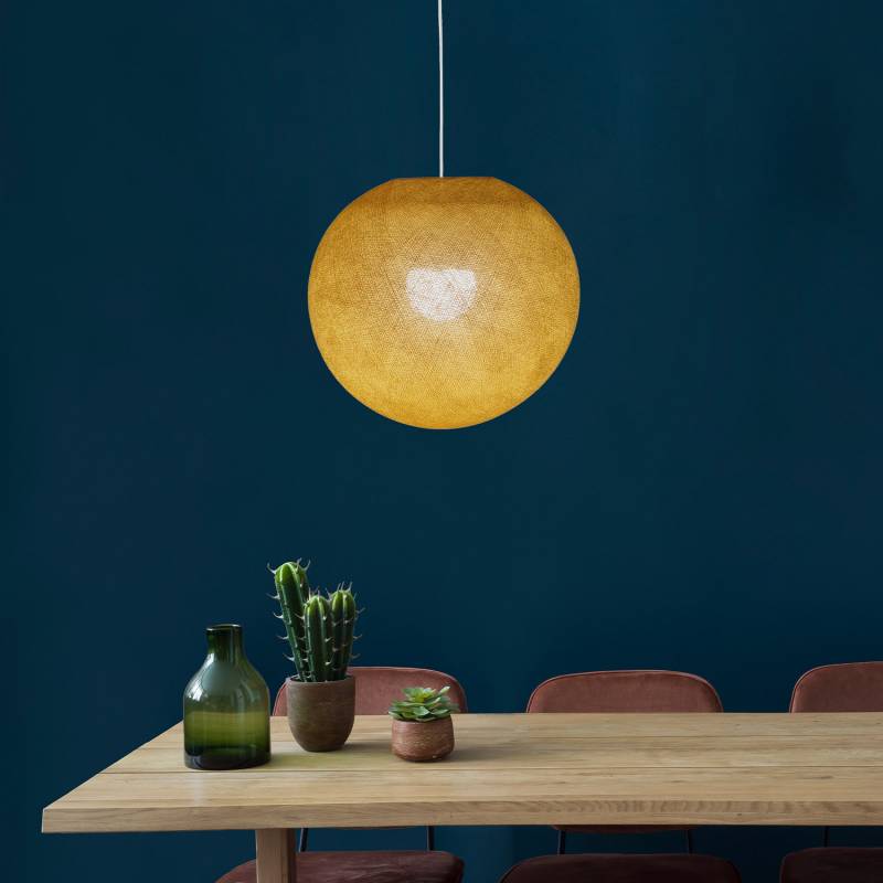 La Case De Cousin Paul Globe Camel