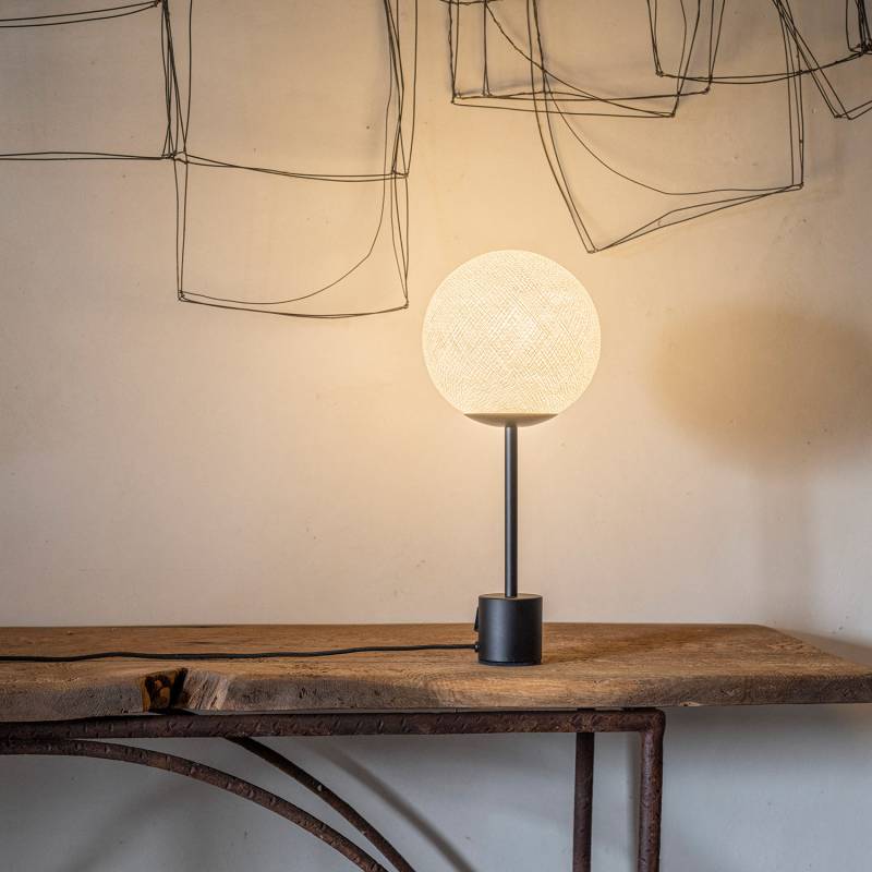 La Case De Cousin Paul Lampe APAPA Blanc