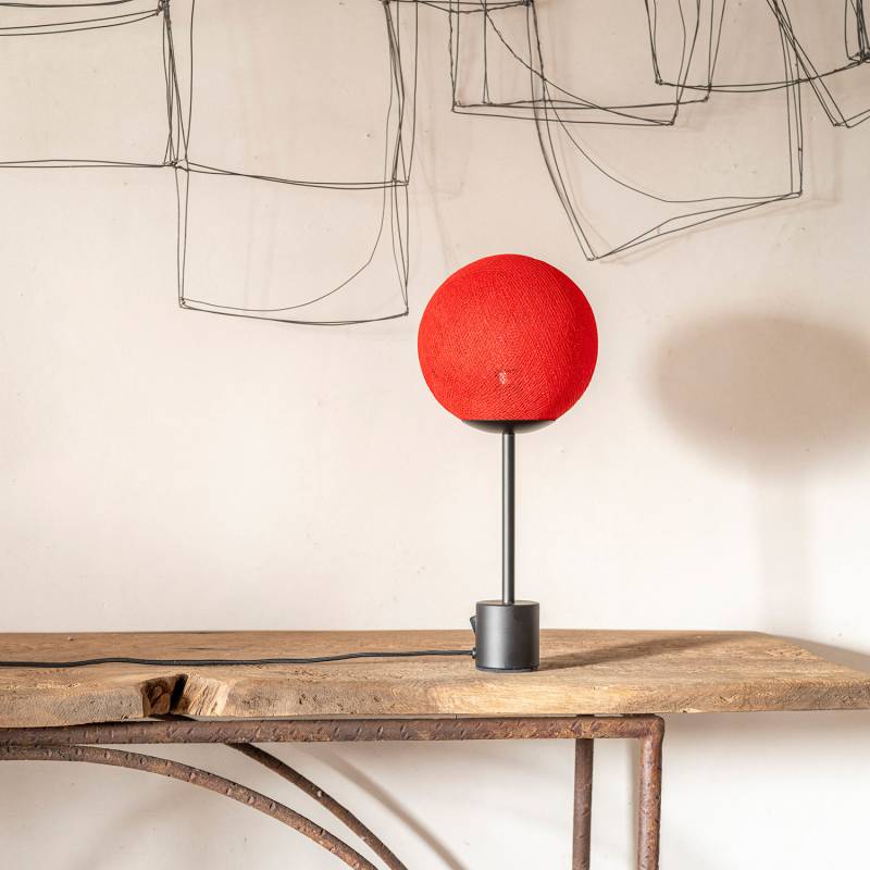 La Case De Cousin Paul Lampe APAPA Rouge