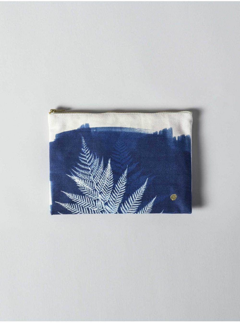 la cerise sur le gâteaux Grande pochette Cyanotype fougère 100% coton bio