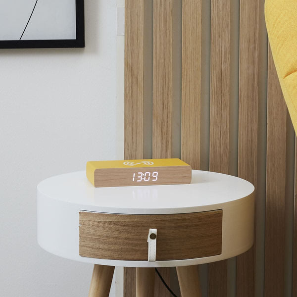 la chaise longue REVEIL CHARGEUR BOIS JAUNE