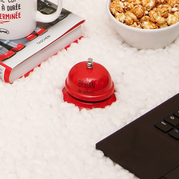 la chaise longue SONNETTE BESOIN DE CALINS