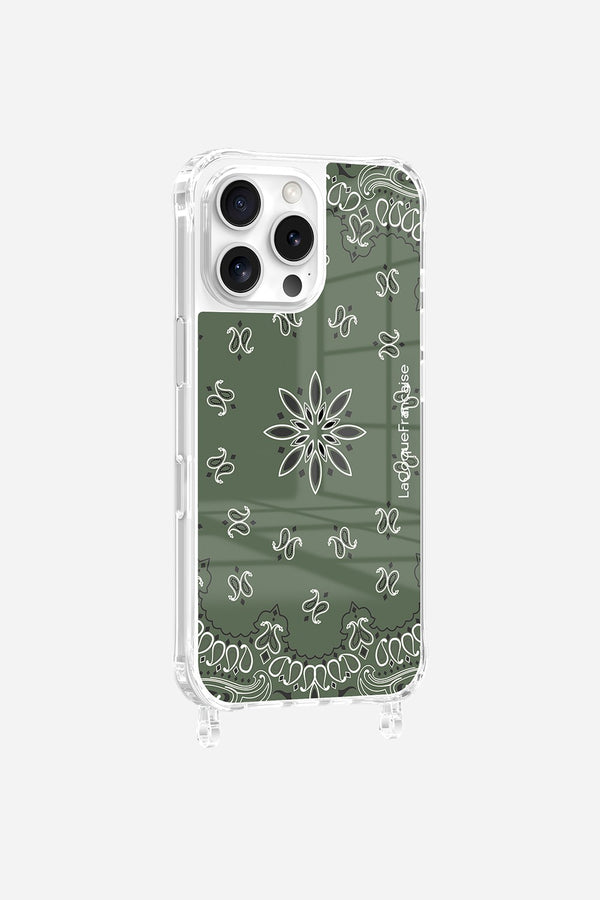 La Coque Française Coque Anneaux Imprimee Bandana Kaki IPhone 16 Pro