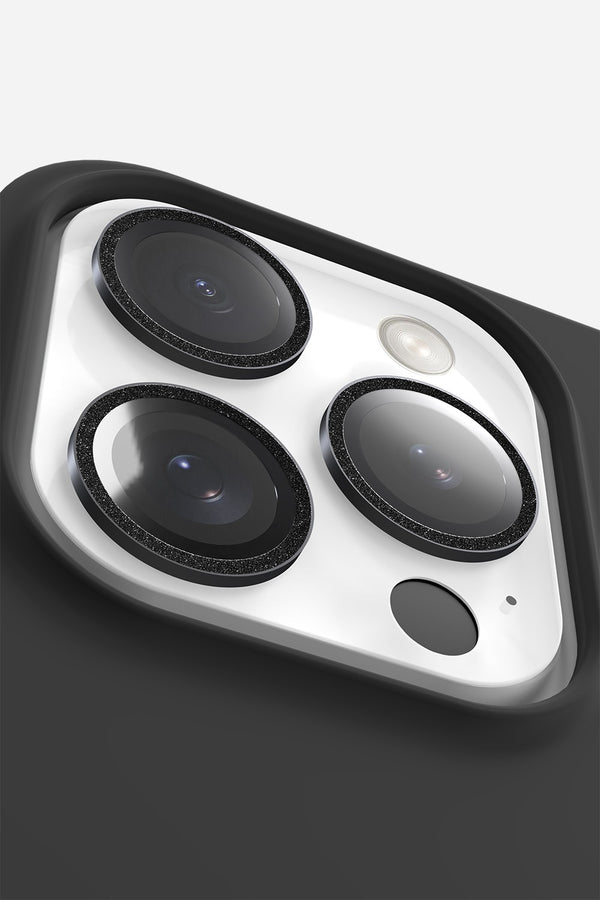 La Coque Française Protection Camera Paillettes Noires (iPhone 15 Pro / 15 Pro Max)