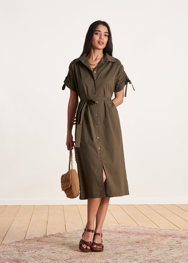 la fée maraboutée Robe chemise oversize kaki à manches courtes