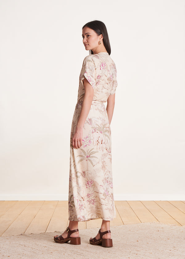 La Fée Maraboutée Robe Longue Portefeuille Beige à Imprimé Manches Courtes