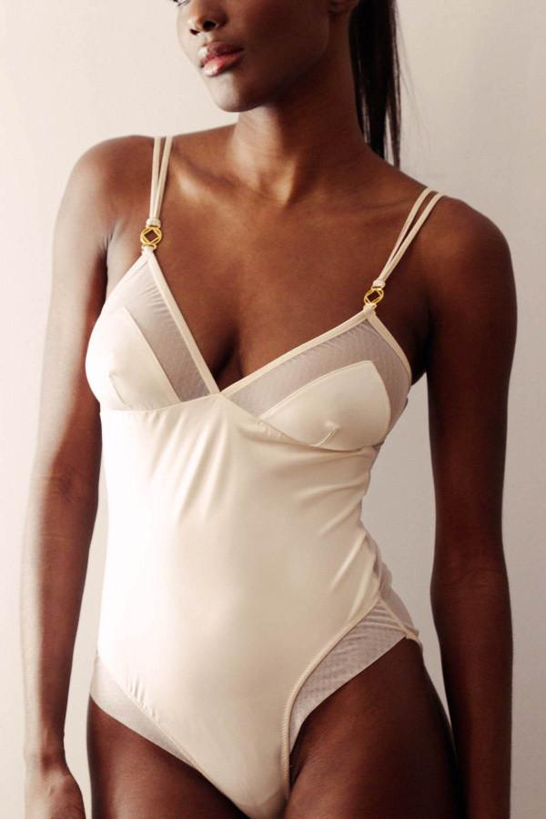 La Nouvelle Body Alida Satin Poudre / Plumetis Poudre