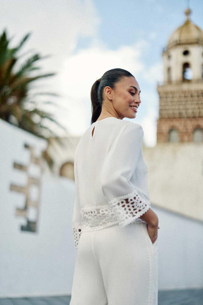 La Petite étoile Blouse Droite En Crochet Blanc - Tevy
