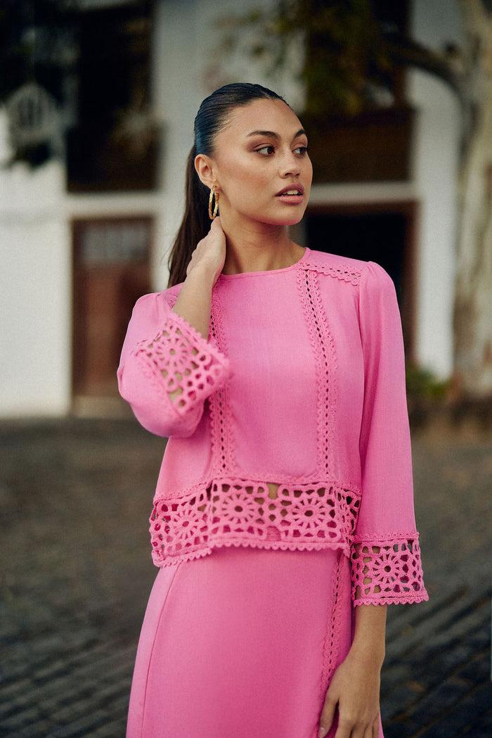 la petite étoile Blouse droite en crochet rose - Tevy