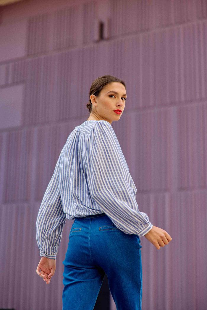 la petite étoile Blouse à rayures écru/bleu - Caisy