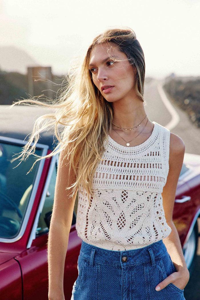 la petite étoile Débardeur brodé écru - Daisy