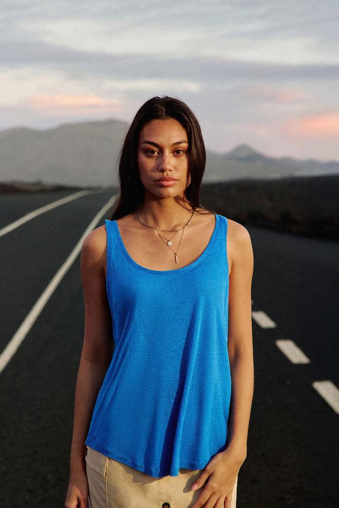 La Petite étoile Débardeur Col Rond Bleu - Diane