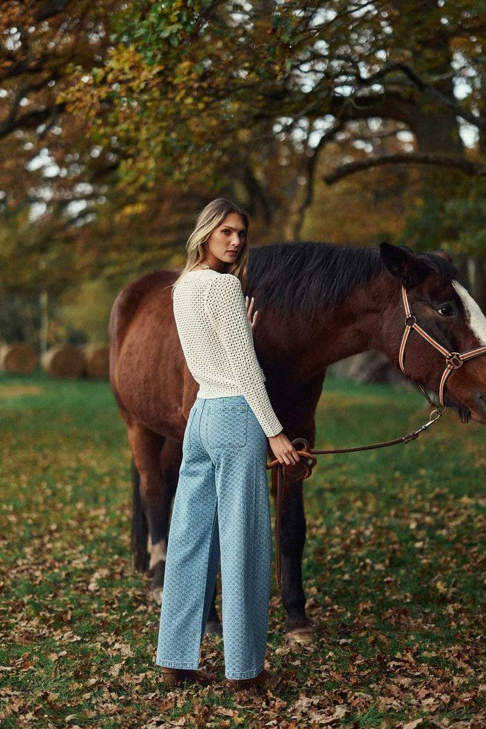La Petite étoile Gilet Col V écru - Matilda