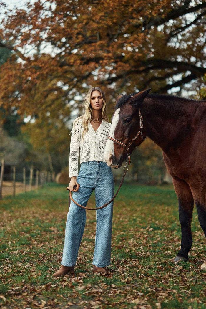 La Petite étoile Gilet Col V écru - Matilda