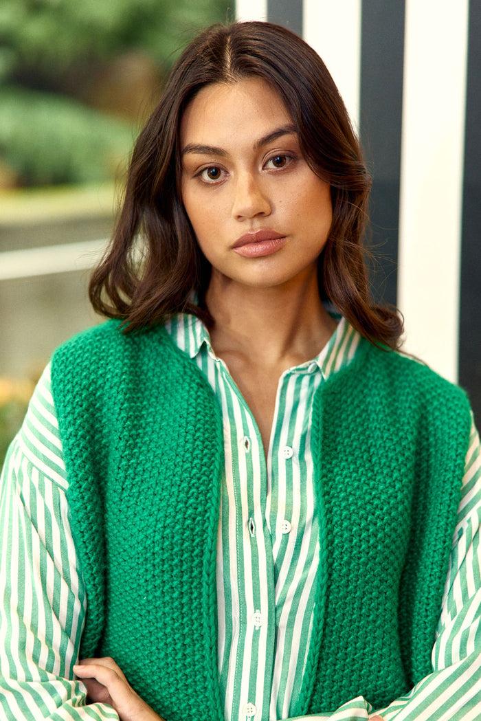 La Petite étoile Gilet Sans Manches Vert - Crea